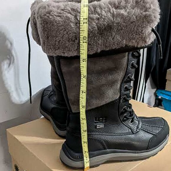 Black/Gray UGG Ladies' Adirondack Tall Boot III - Picture 9 of 14